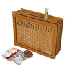 Money Box™ | Gravert sparebøsse i tre