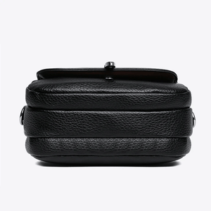 Crossbody Leather Lightweight Bag 'Aurora'™ | Stilig skulderveske